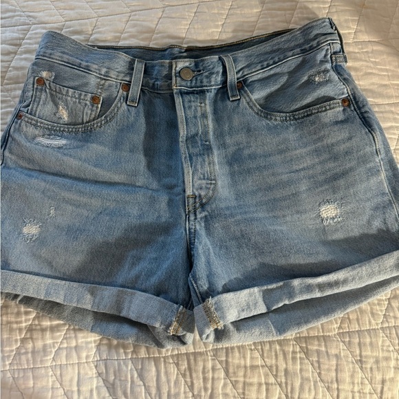 Levi’s 501 Rolled Jean Shorts l Size 30 - Picture 1 of 7